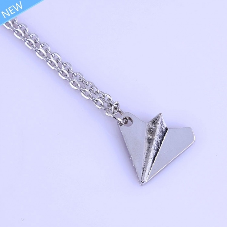 Movie star Necklace  12 pcs to wholesale