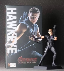 The avengers Hawkeye Figure 23...