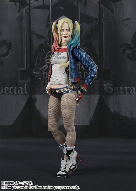 Suicide Squad Harley Quinn Movable Boxed Figure High 15CM a box of 50