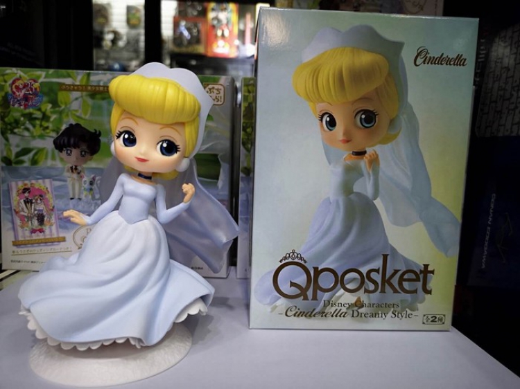 Disney Q version Cinderella Wedding version blue Boxed Figure Decoration 15CM a box of 100