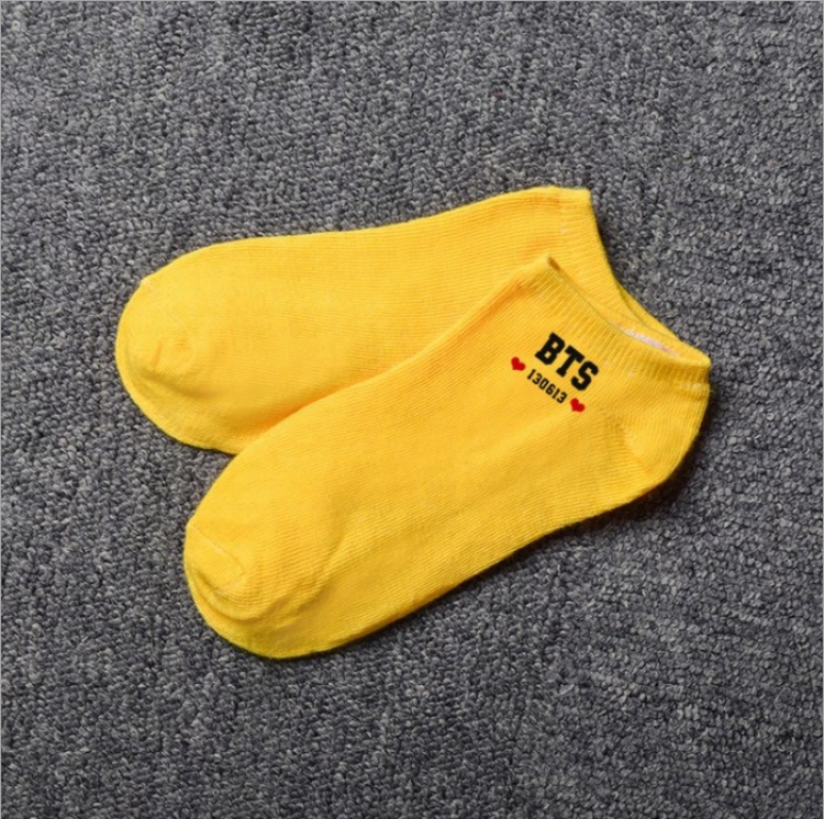 BTS yellow Cotton socks 18CM 17G price for 5 pcs