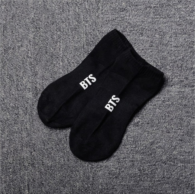 BTS BTS Cotton socks 22.5-24CM 23G price for 5 pcs