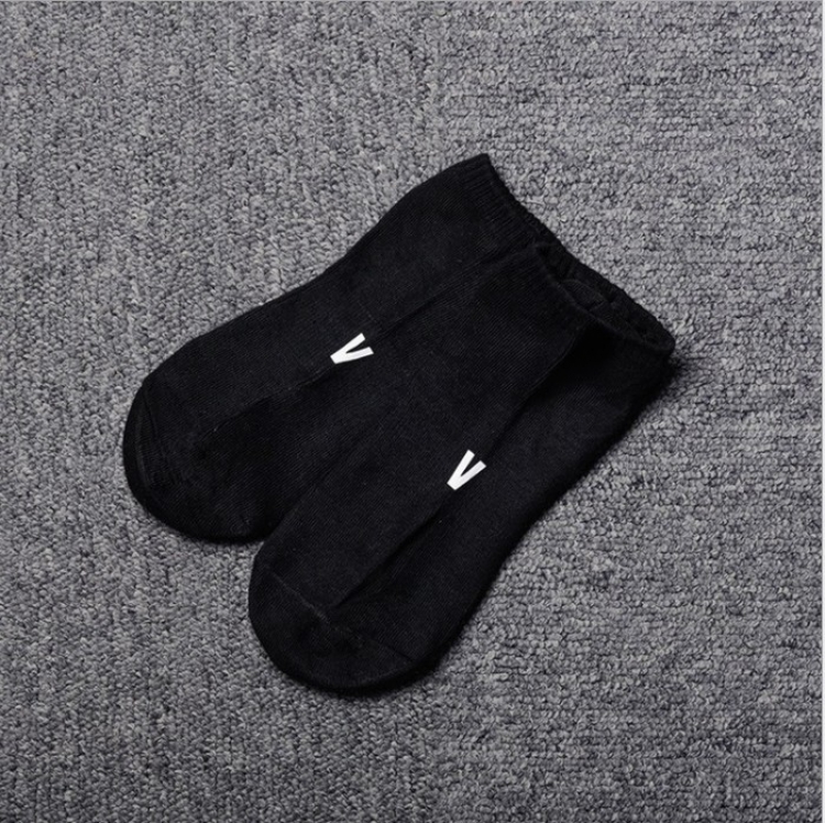 BTS V Cotton socks 22.5-24CM 23G price for 5 pcs