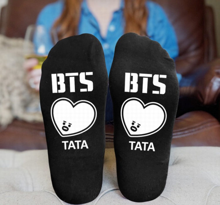 BTS BT21Black printed Mid tube socks stockings tube high 15CM 25G style 4