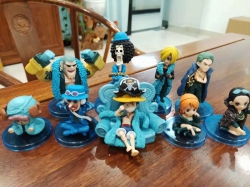 One Piece a set of 9 models OP...