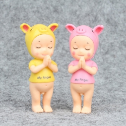 a set of 2 models Pig angel do...