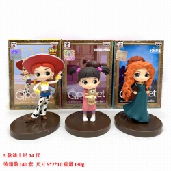 Disney a set of 3 Boxed Figure...