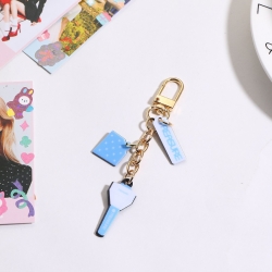 treasur  Korean star key chain...