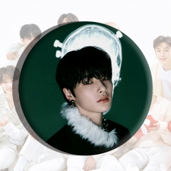 straykids Anime tinplate brooc...