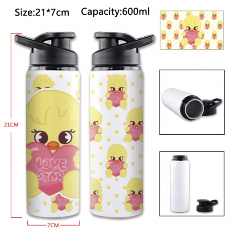 Straykids Anime Printed Outdoor Sports Water Bottle 600ml 21x7cm