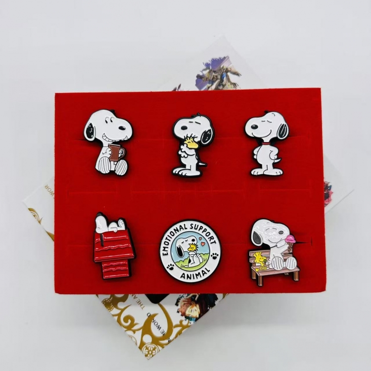SNOOPY Anime peripheral badge brooch box